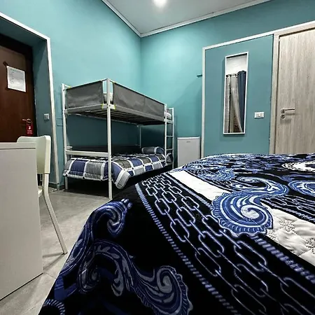 Spaccanapoli Panzió *